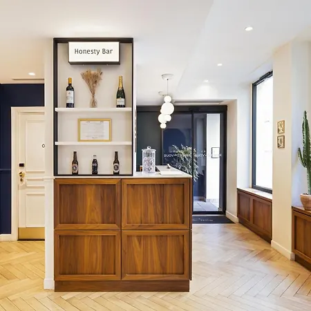 Hotel Rendez-Vous Batignolles-2
